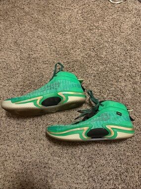 Jordan Men’s Celtics Green and Black High-Top Sneakers